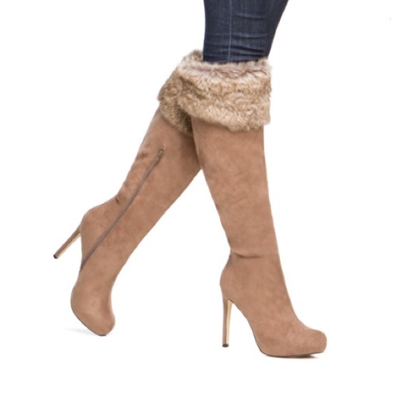 NIB 10 Shoe Dazzle Faux Fur Heeled Boots in Taupe - Picture 4 of 6